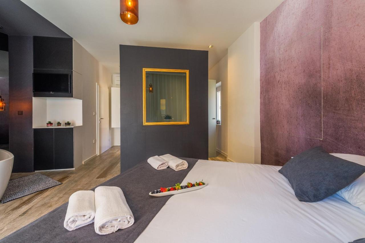 In Old Town By Belmont Realty Frühstückspension Zadar