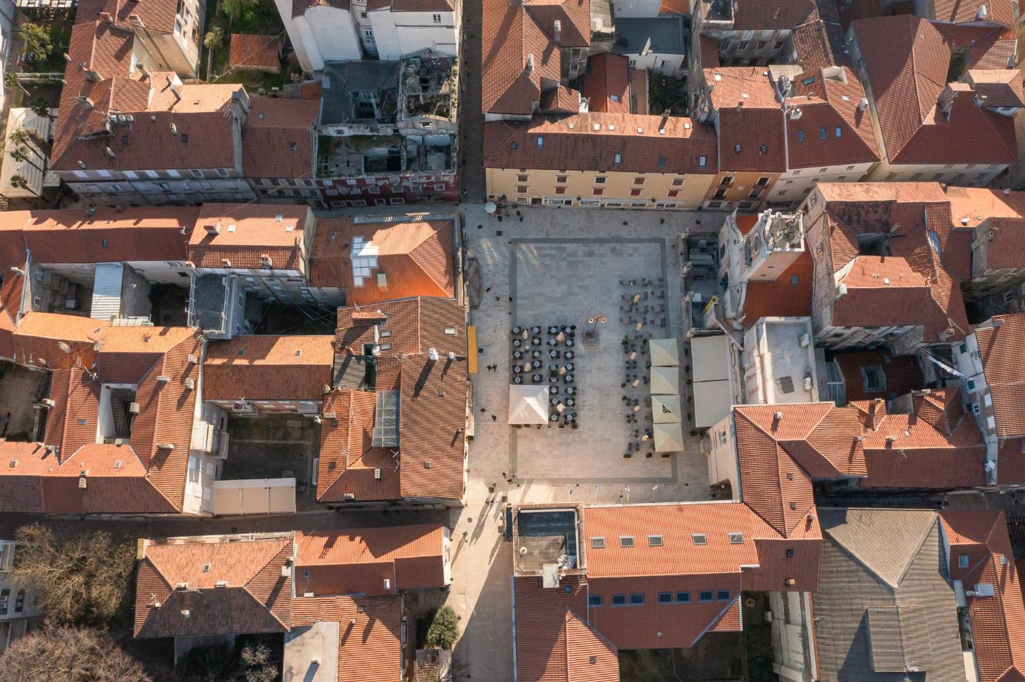 Frühstückspension In Old Town By Belmont Realty